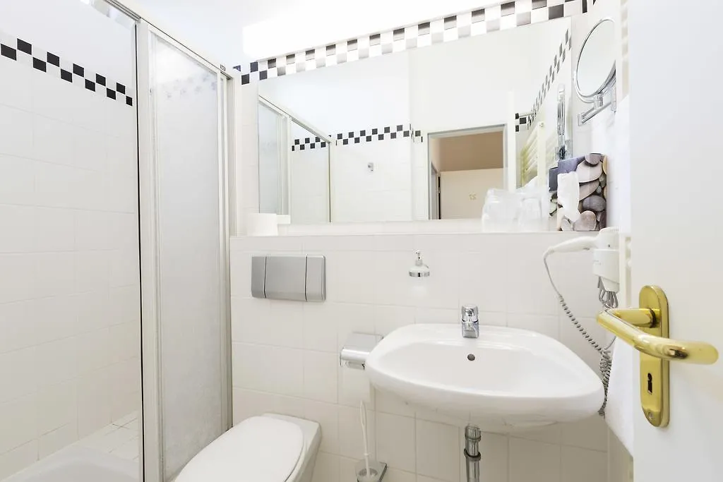 Deutsche Messe Zimmer - Accommodation Service Hannover Fair 0*,  גרמניה
