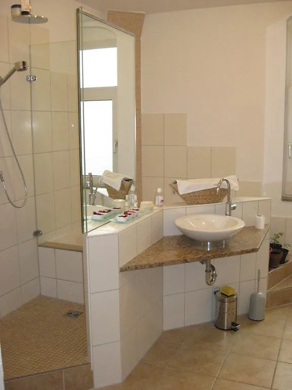 בית אירוח Deutsche Messe Zimmer - Accommodation Service Hannover Fair
