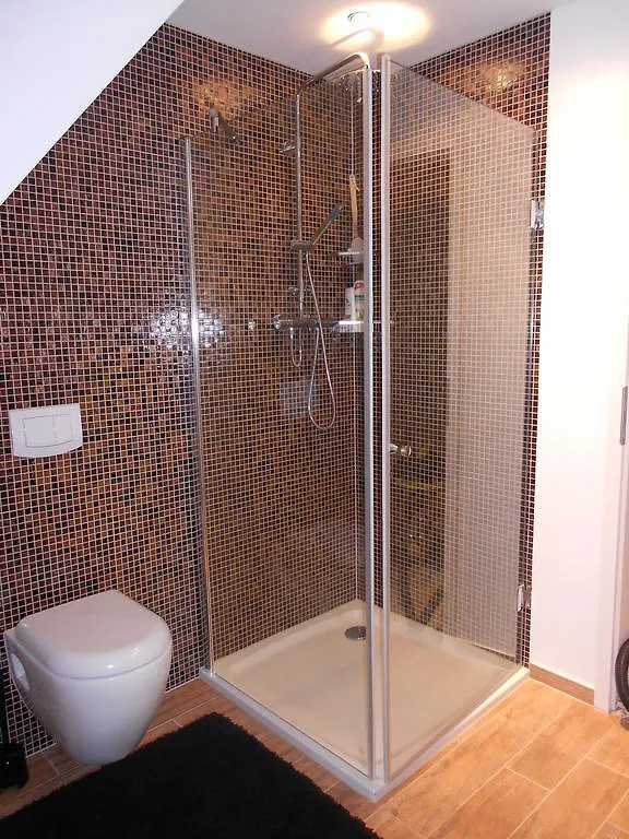 בית אירוח Deutsche Messe Zimmer - Accommodation Service Hannover Fair